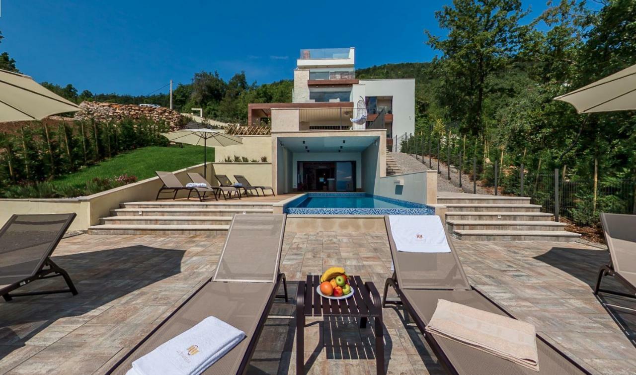 Villa Altavista - Seaview & Relax With Heated Pool & Minigolf Οπατία Εξωτερικό φωτογραφία